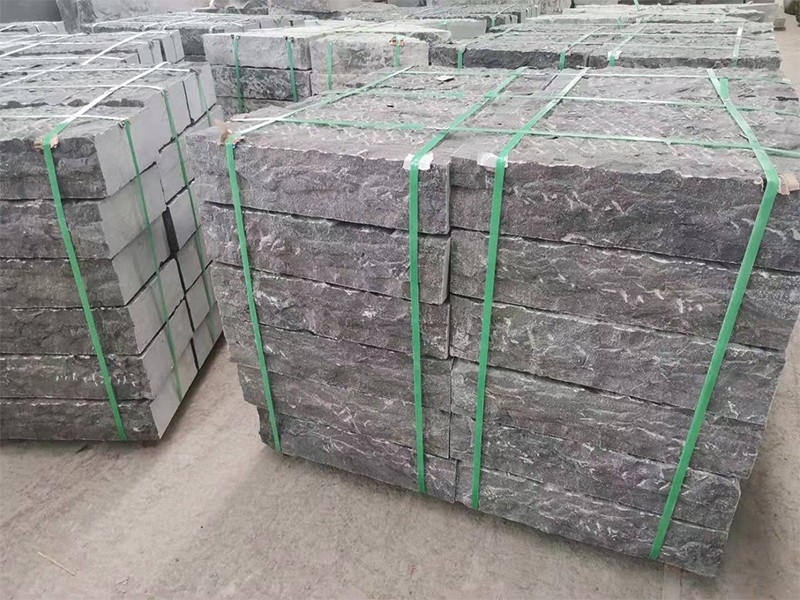 青石蘑菇石自然面還是嘉祥海鑫石業(yè)有限公司