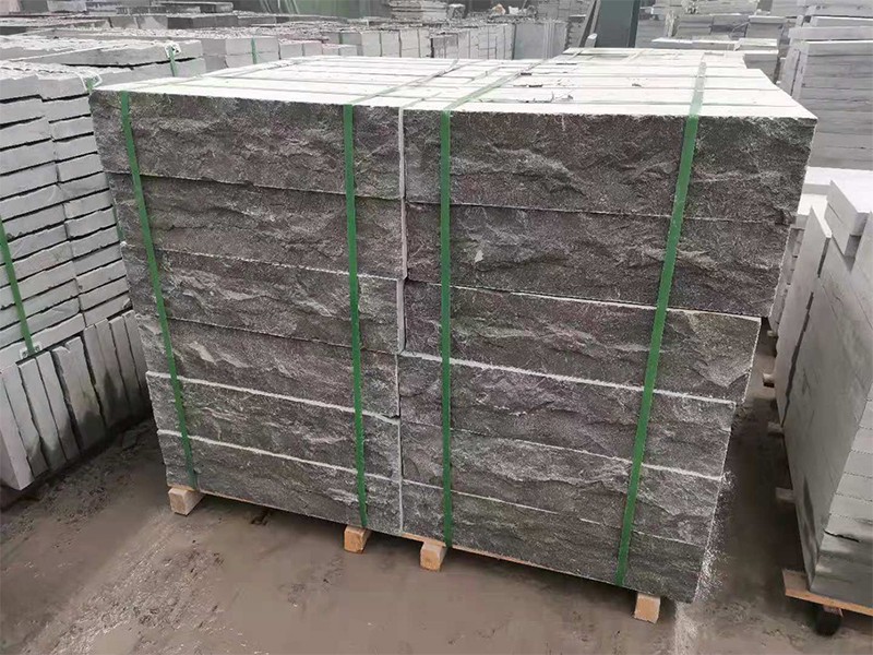 青石路沿石
