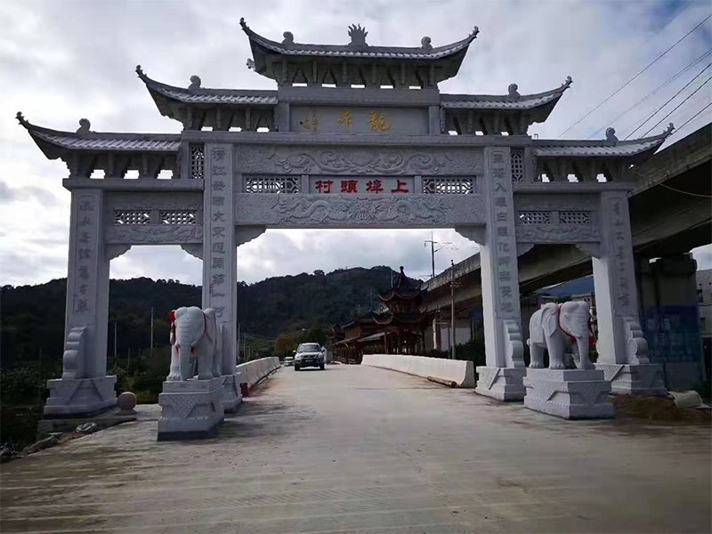 農(nóng)村村口石牌坊雕刻樣式有哪些，所表達(dá)的美好寓意
